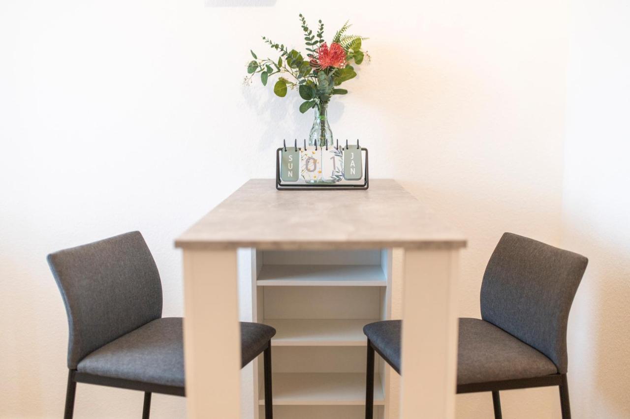 Peter Apartments - Wohnung 90Qm, 3 Schlafzimmer, Kueche, Wohnzimmer, Balkon, Netflix ฟุลดา ภายนอก รูปภาพ
