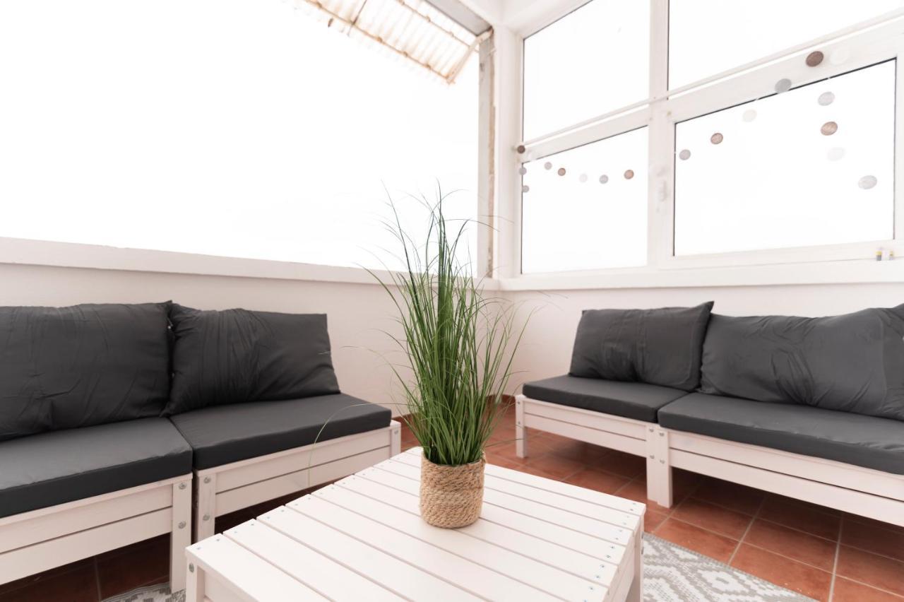 Peter Apartments - Wohnung 90Qm, 3 Schlafzimmer, Kueche, Wohnzimmer, Balkon, Netflix ฟุลดา ภายนอก รูปภาพ